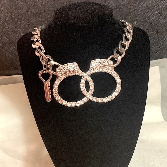 Silver Chunky Chain Handcuff & Key Necklace with Rhinestones - Picture 3 of 3